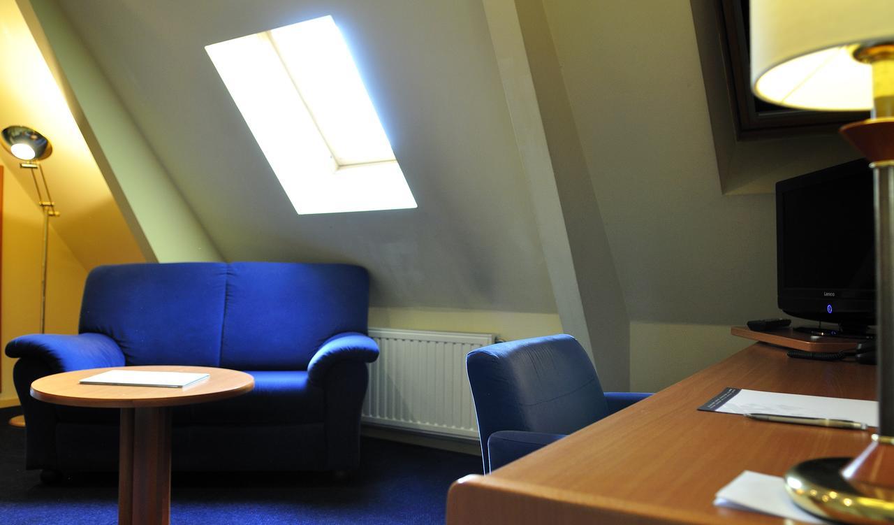 Hotel & Appartementen Royal Sas van Gent Екстер'єр фото