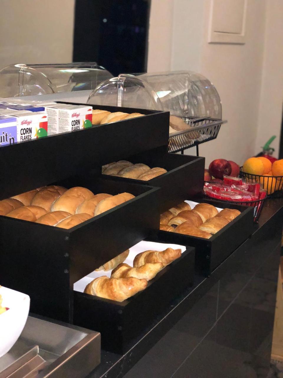 Hotel & Appartementen Royal Sas van Gent Екстер'єр фото